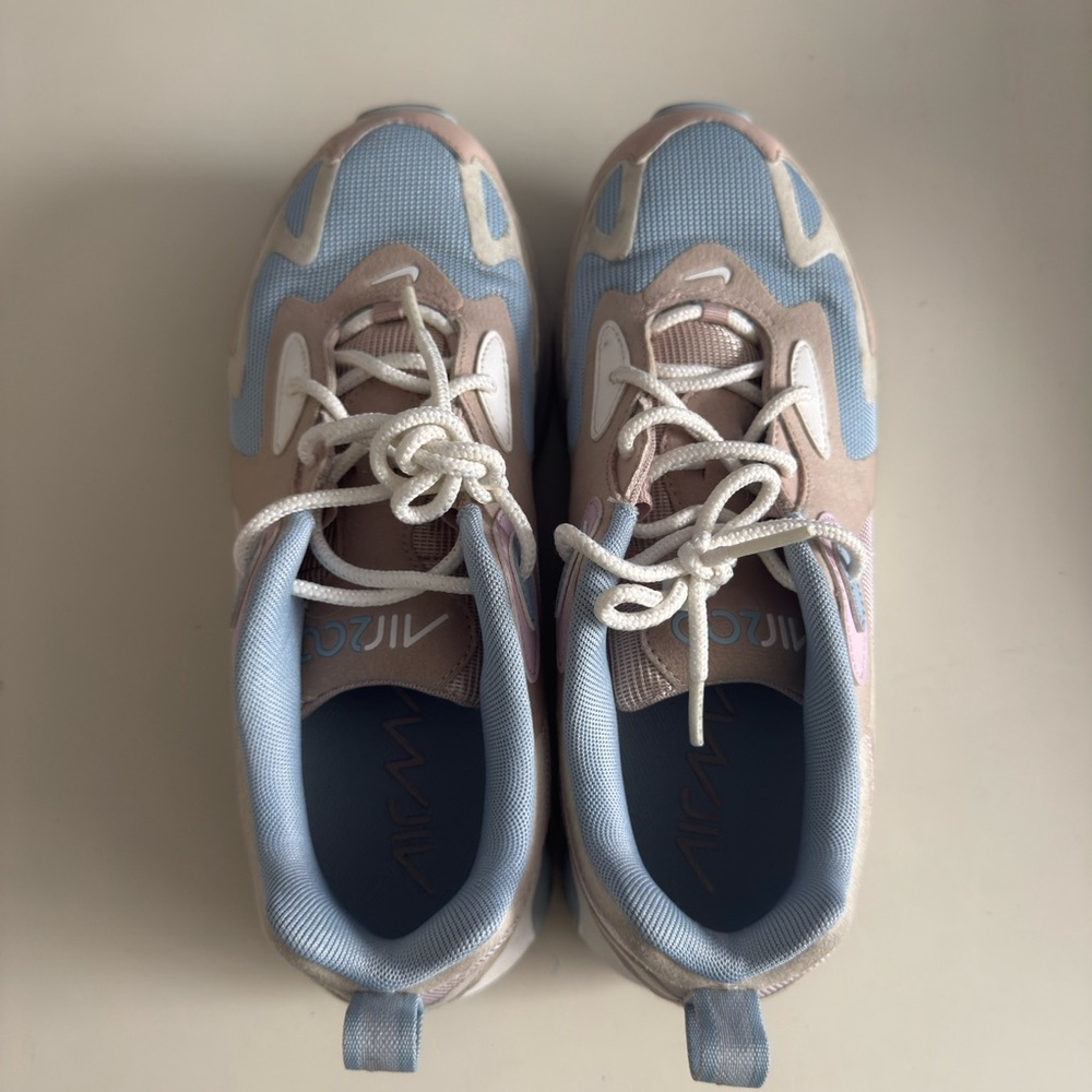 Nike Women's Air Max 270 React in Cream and Blue - Picture 3 of 10